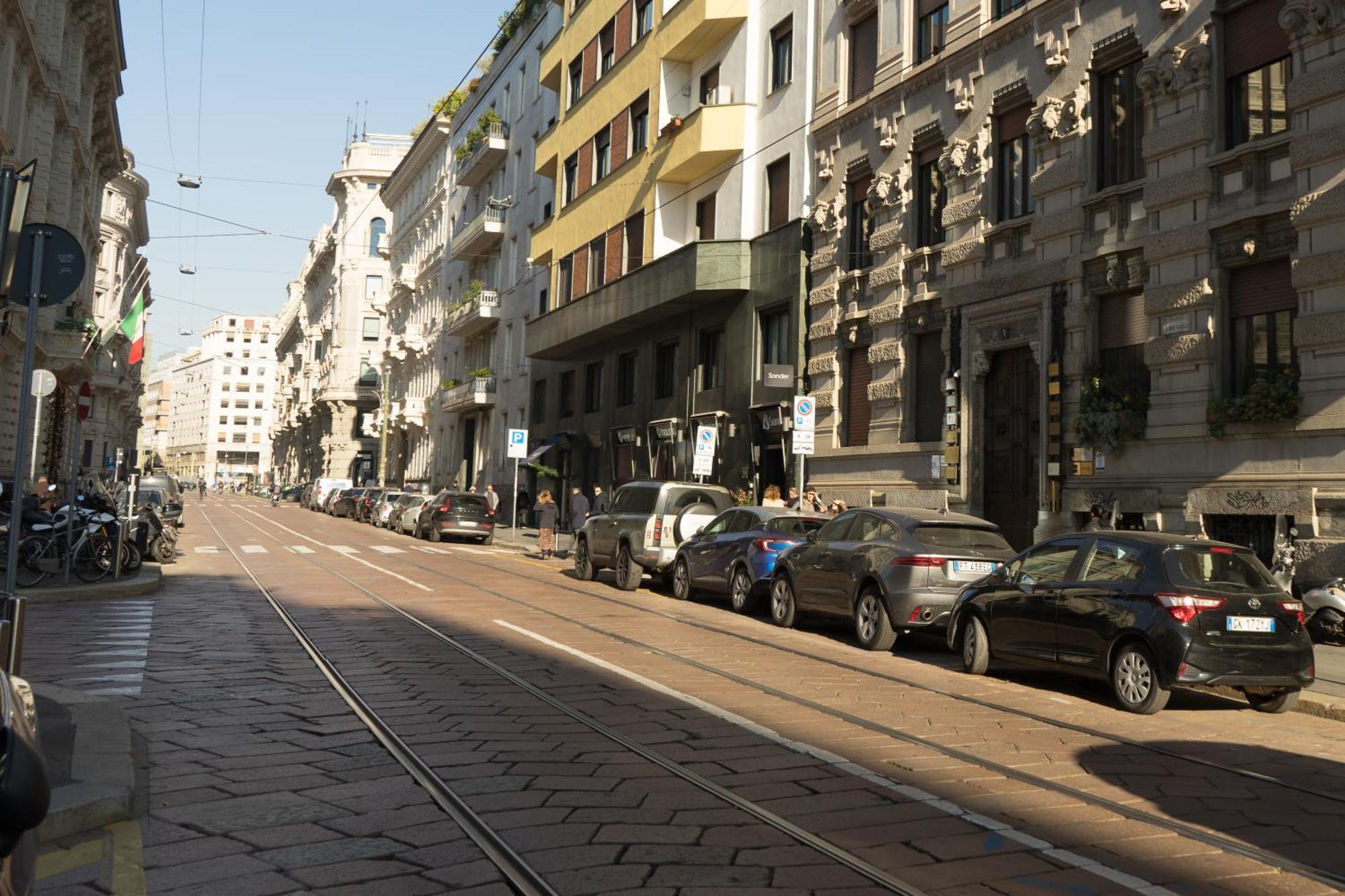 Disciplini Apartment A 5 Min Dal Duomo Μιλάνο Εξωτερικό φωτογραφία